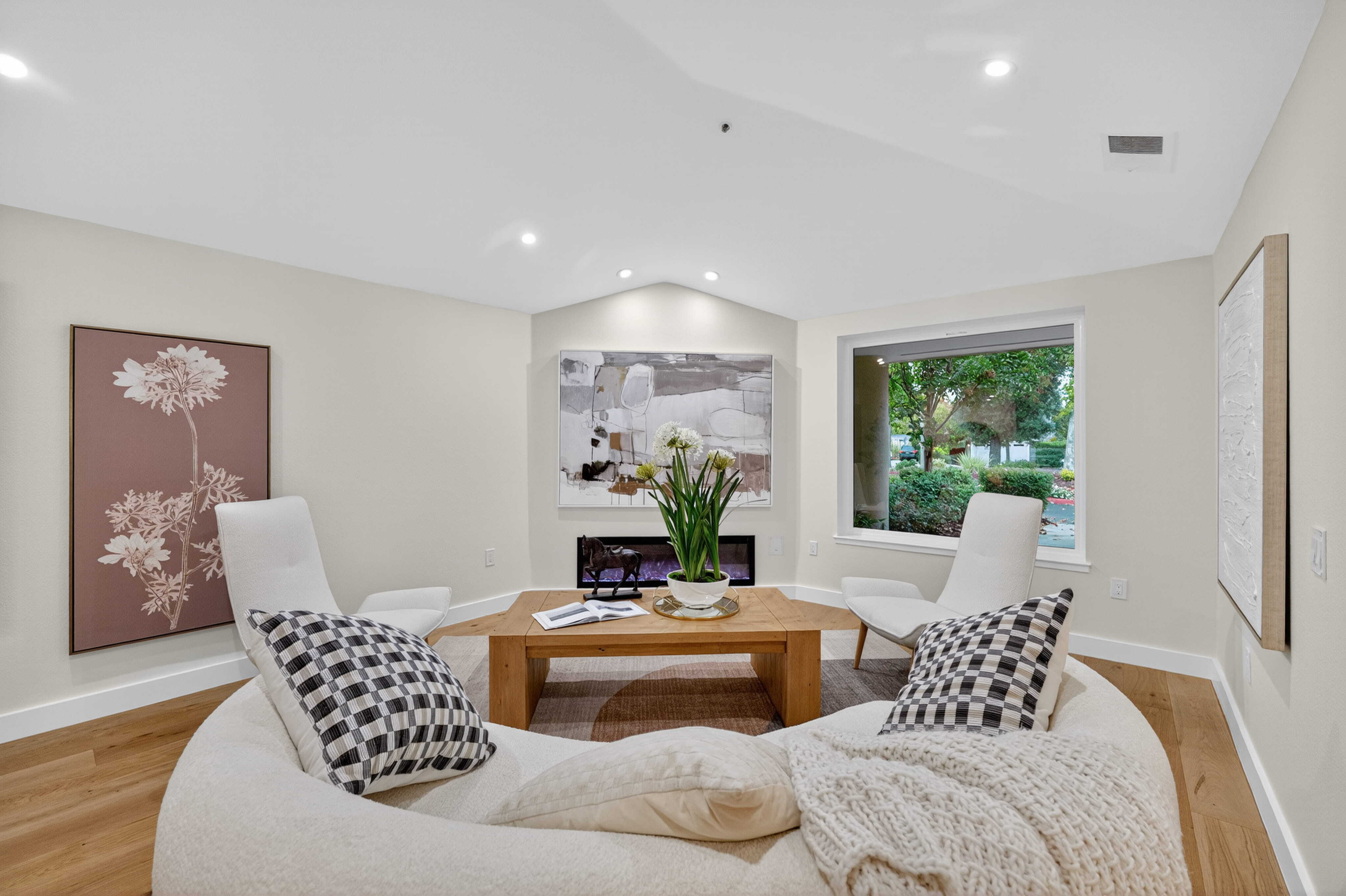 Living room of an apartment at The Terraces of Los Gatos