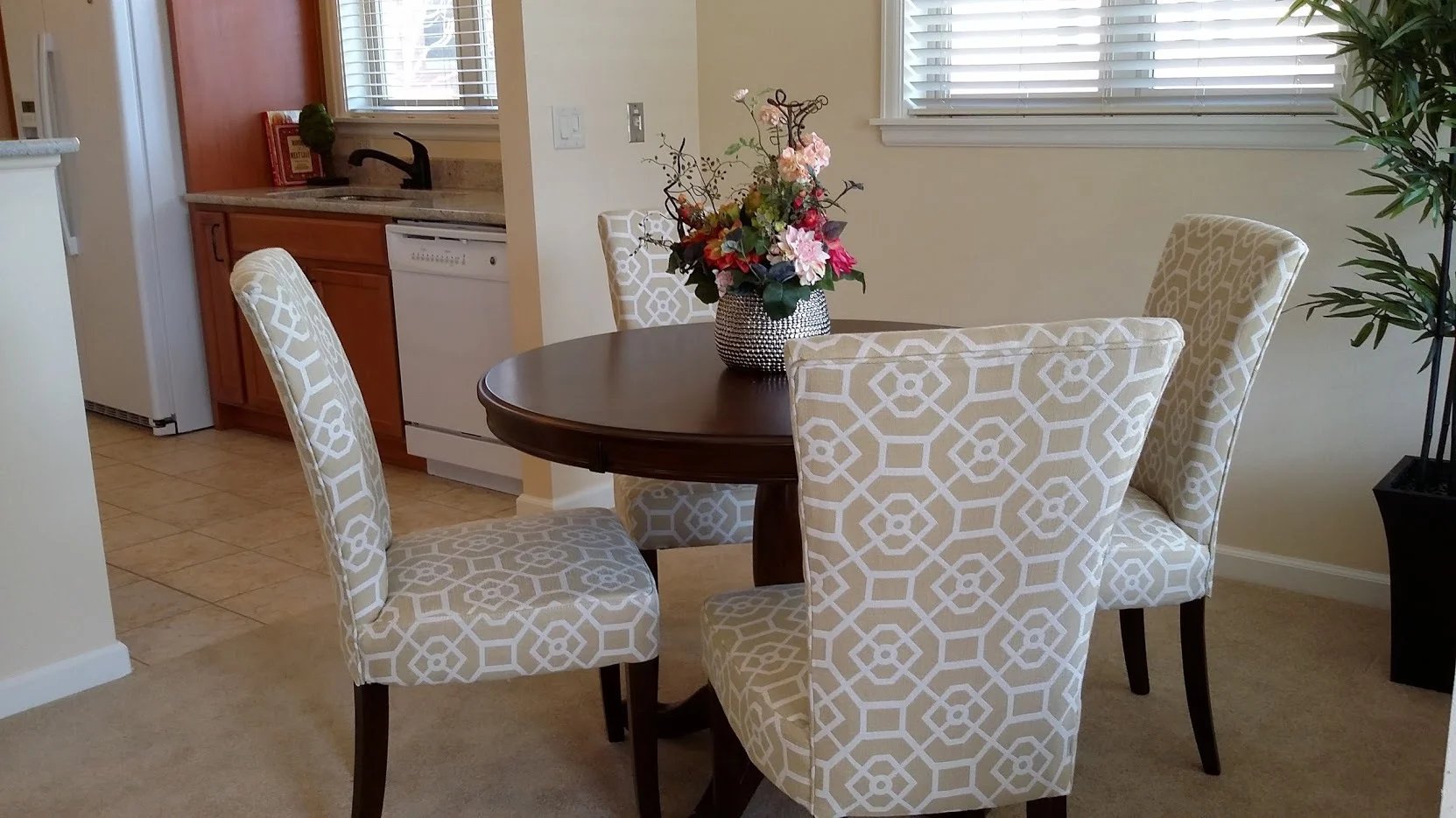 Dining room table