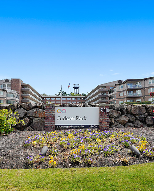 Entrance of Judson Park, a Life Plan Community in Des Moines, Washington