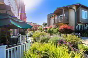 Lush landscaping at The Terraces at Los Altos