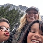 Jessica Lopez smiling with her children