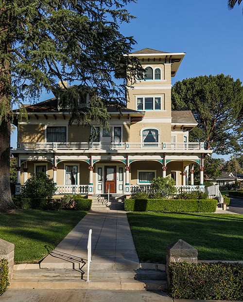 Exterior of the historic Kendall House on the grounds of Plymouth Village