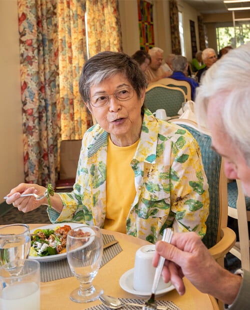 Seniors eating a meal in the Westminster Gardens dining room