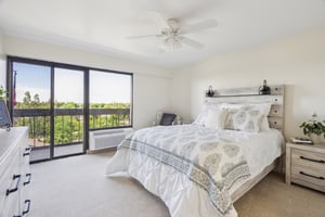 Redwood Terrace bedroom