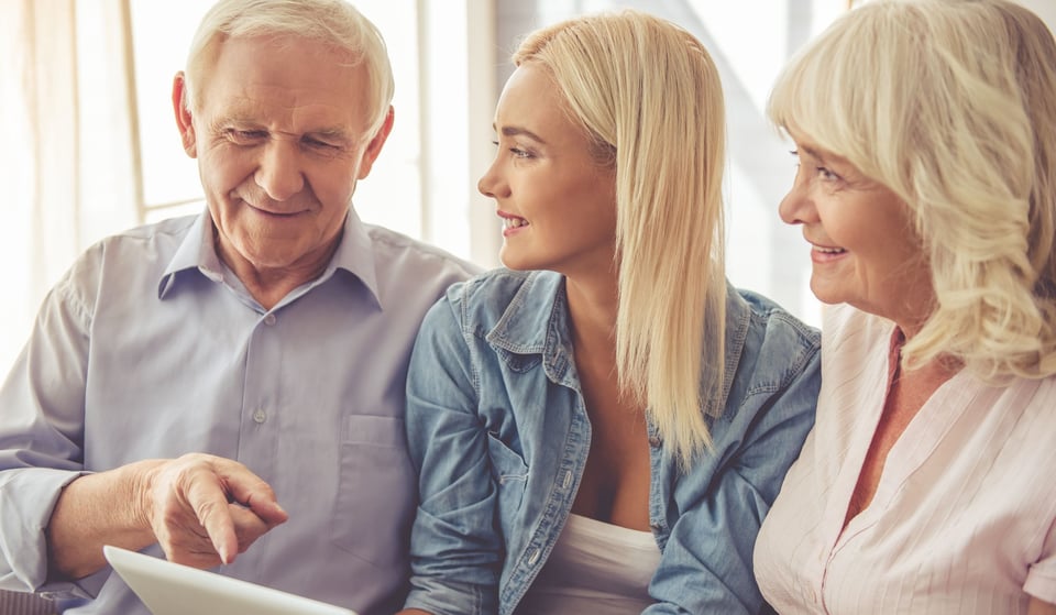 Steps for Touring and Choosing a Senior Living Community With Your Parents