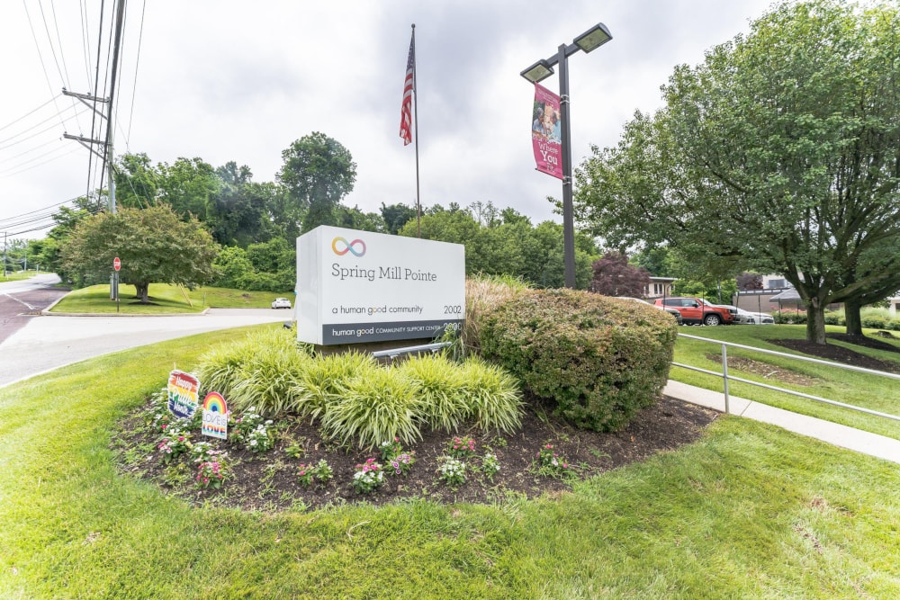 Spring Mill Pointe signage