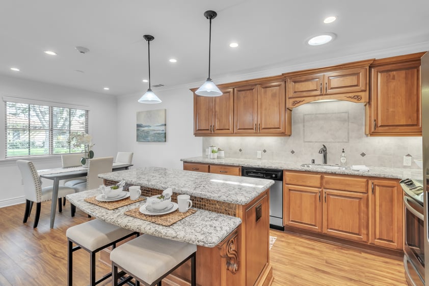Kitchen with island