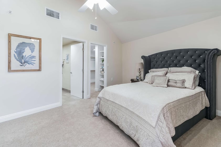 Bedroom of an apartment at Rosewood, a HumanGood Life Plan Community