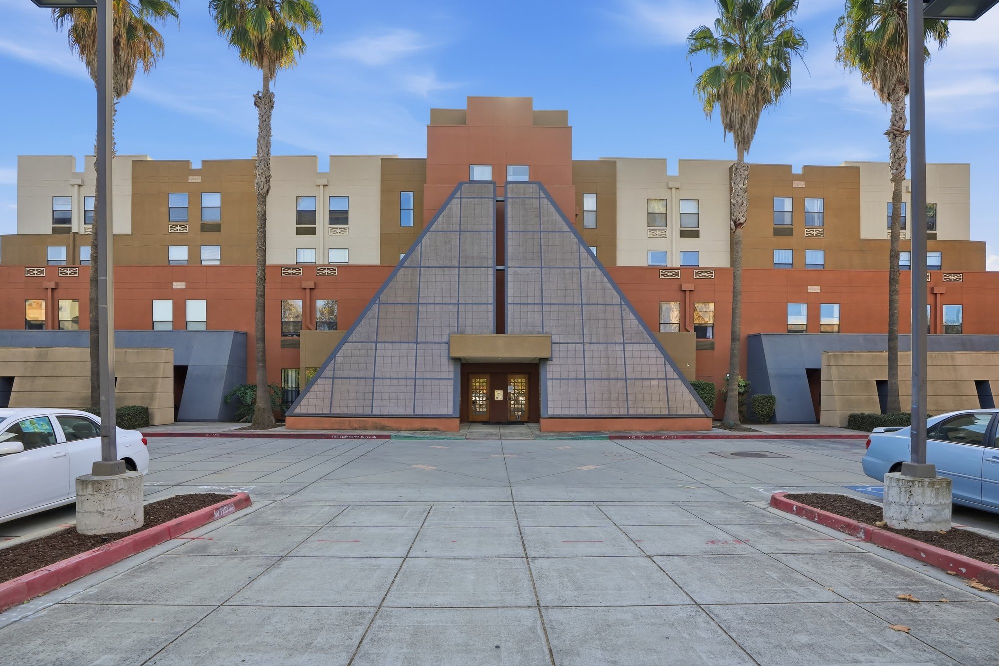 Girasol affordable community exterior photograph.