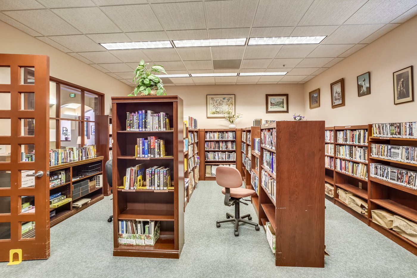 Interiors-Library-MG7256 (1)-1