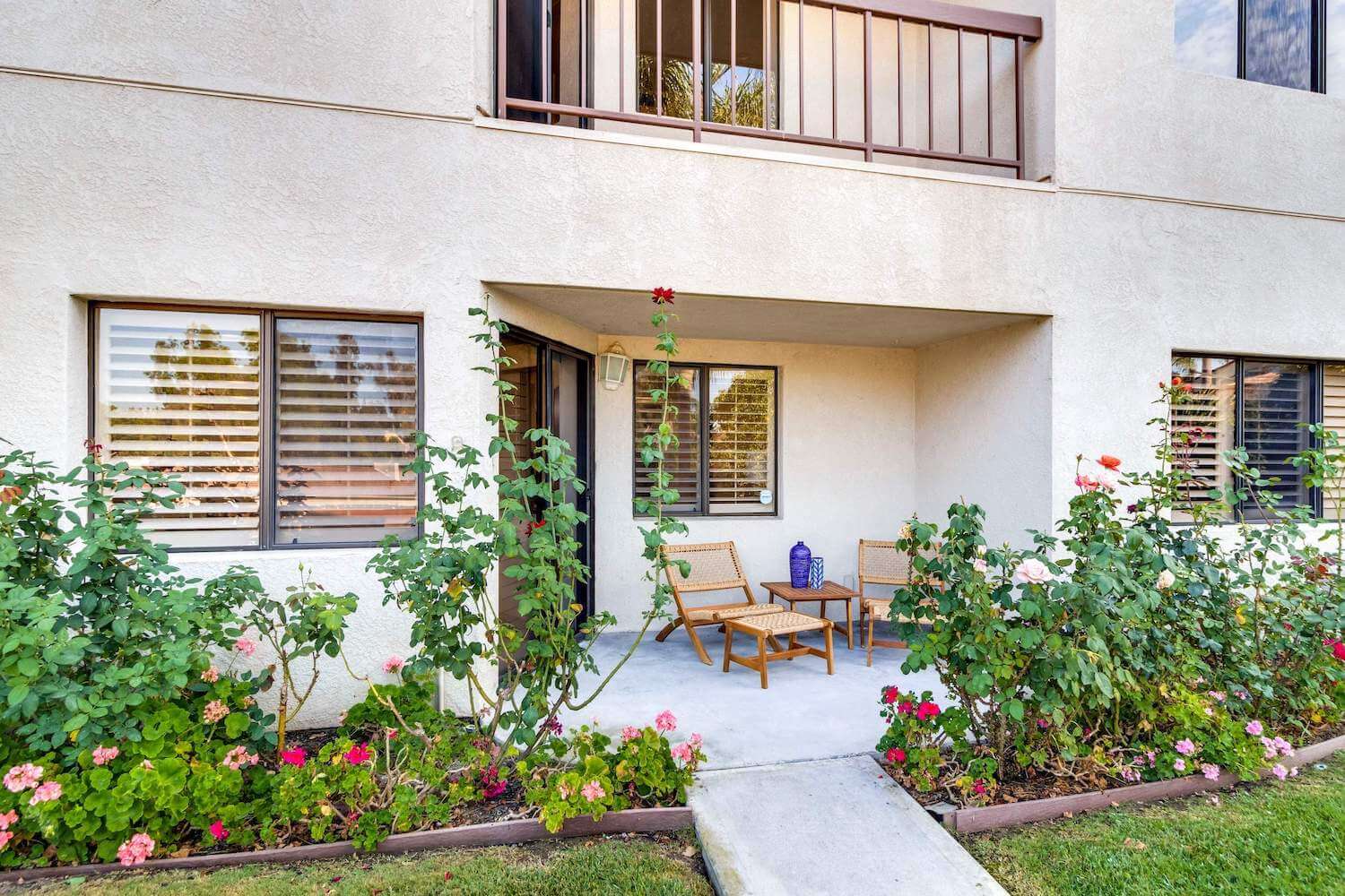 Outdoor patio of a Regents Point apartment