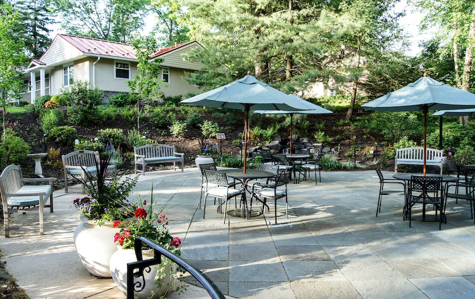the mansion at rosemont outside dining patio