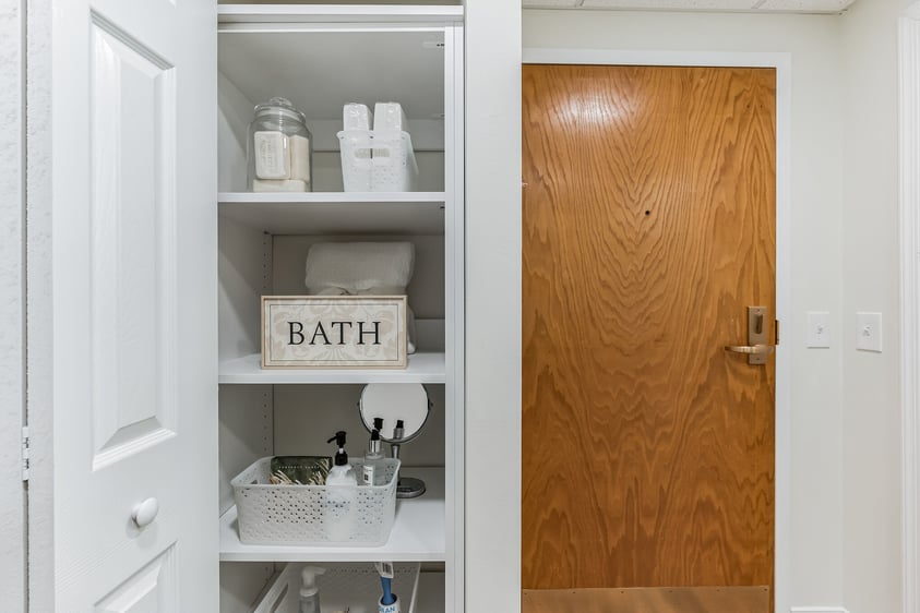 Bathroom cabinets