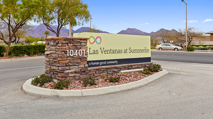 Las Ventanas at Summerlin sign at the entrance to the community