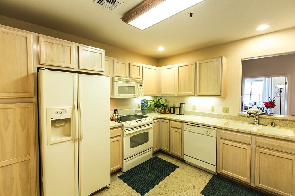 VEN6397_OneBedroom76