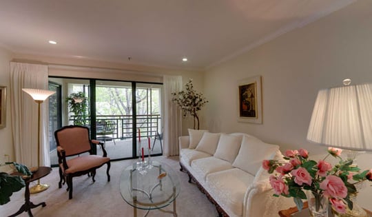 Residential Living Residence - Living Room