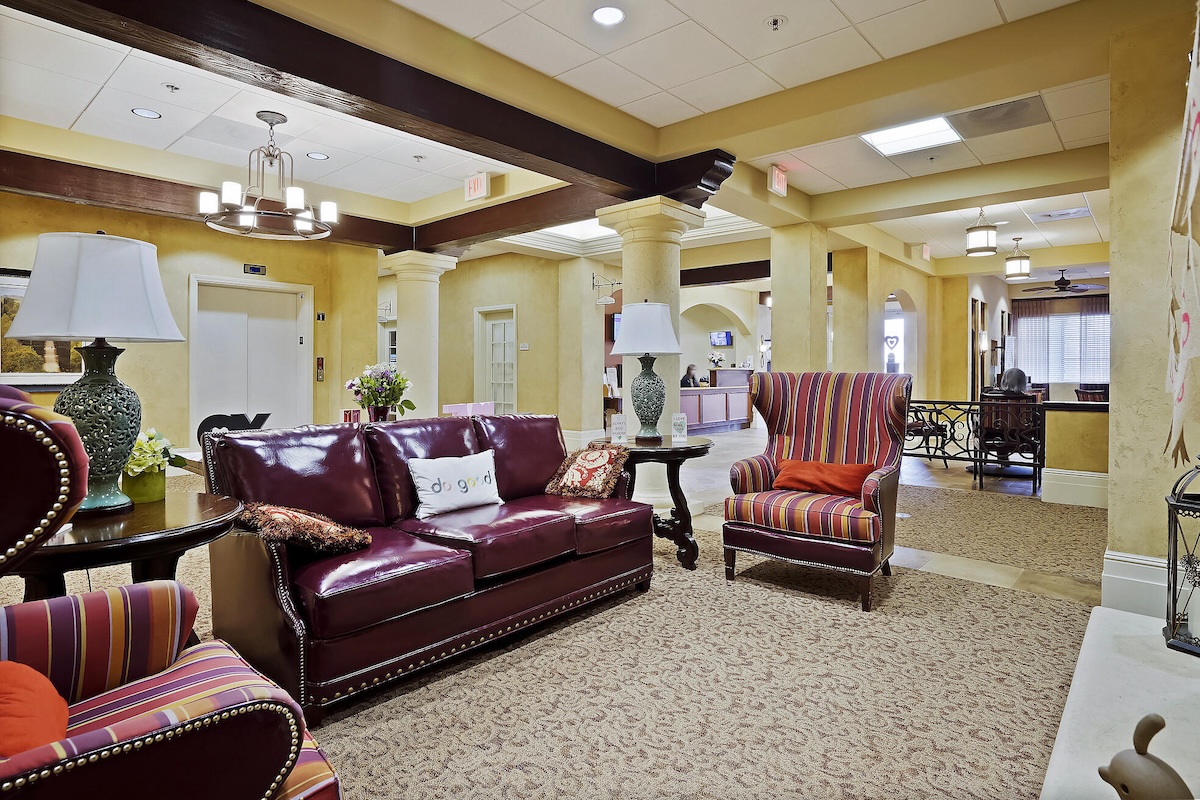 Seating area in a common room at The Terraces at San Joaquin Gardens