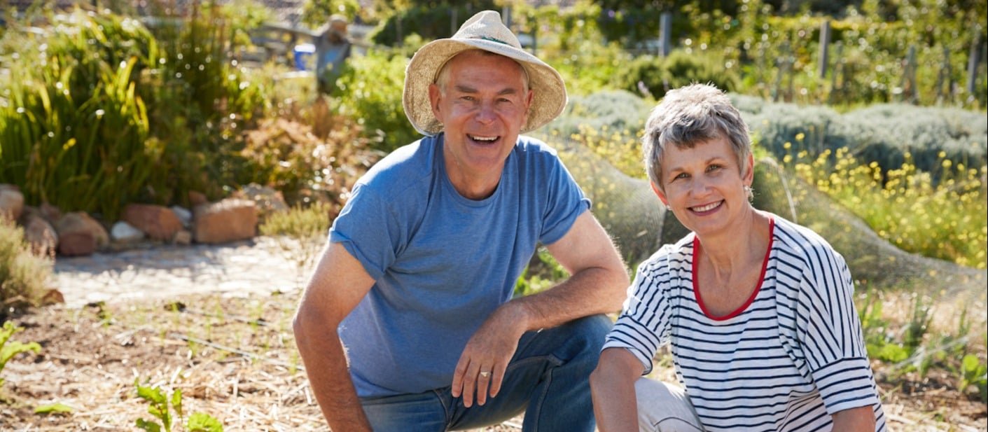 couple gardening